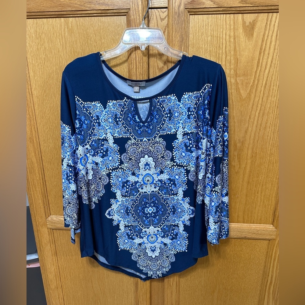 Woman’s blouse
